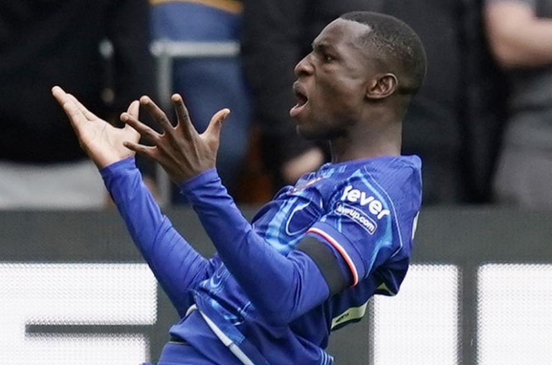 Hamann: Chelsea khéo léo ép giá Bayern Munich trong thương vụ Nicolas Jackson