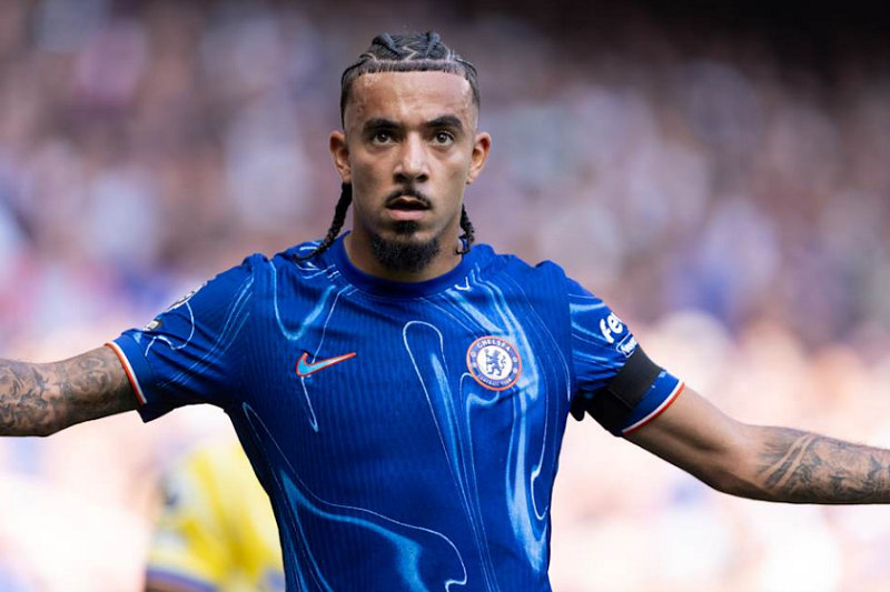 `Rosenior dè dặt với Gusto, Essugo tiến sát ngày tái xuất