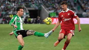 Real Betis vs Sevilla (00:30 – 02/03) | Xem lại trận đấu